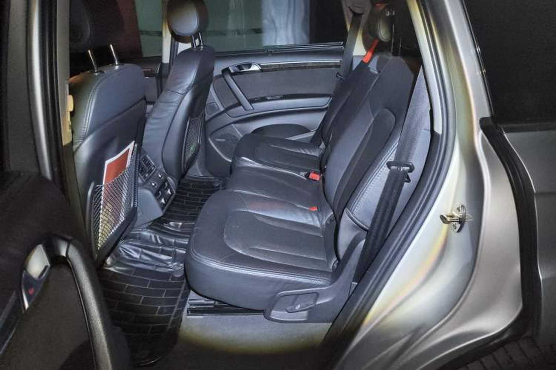 Used Audi Q7 2011 3.0 TFSI Comfort Model (245kW) Left Rear Seat