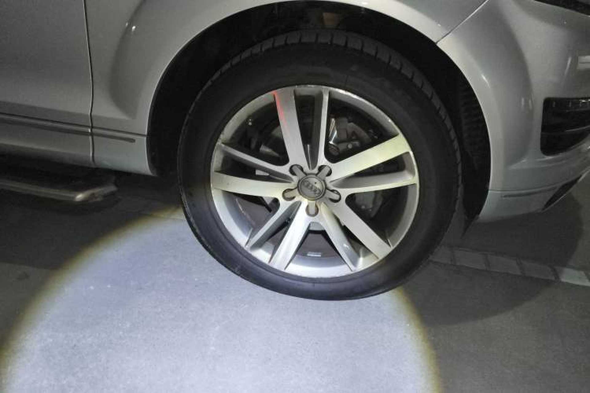 Used Audi Q7 2011 3.0 TFSI Comfort Model (245kW) Right Front Wheel Hub