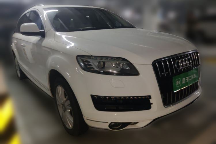 Used Audi Q7 2011 3.0 TFSI Comfort Model (245kW) Front Right 45 Deg