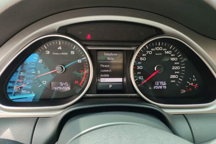 Used Audi Q7 2011 3.0 TFSI Ambition (200kW) Instrument Cluster