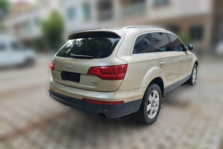 Used Audi Q7 2011 3.0 TFSI Ambition (200kW) Rear Right 45 Deg
