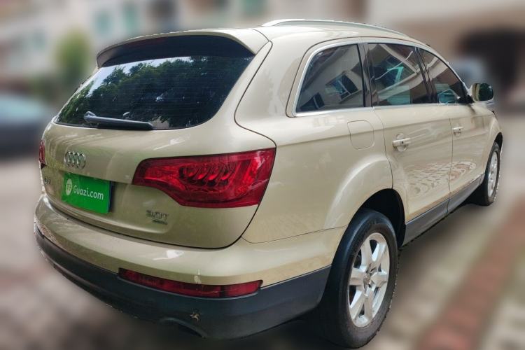Used Audi Q7 2011 3.0 TFSI Ambition (200kW) Rear Right 45 Deg