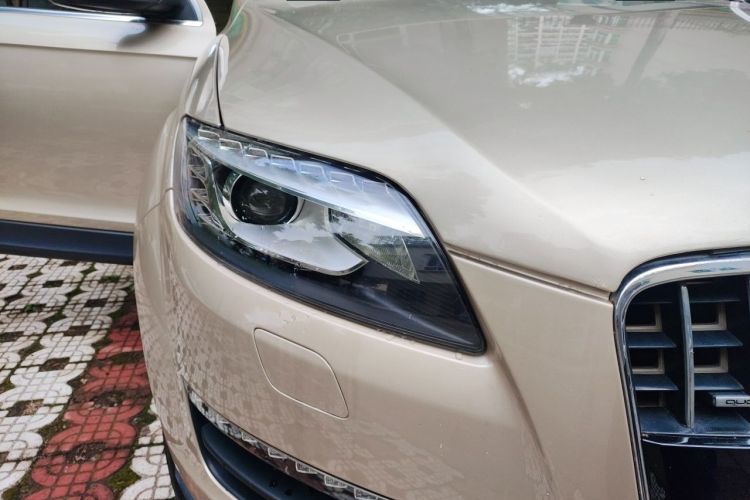 Used Audi Q7 2011 3.0 TFSI Ambition (200kW) Right Front Headlight
