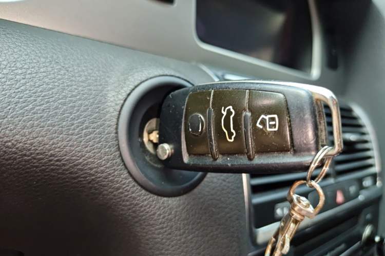 Used Audi Q7 2011 3.0 TFSI Ambition (200kW) Vehicle Key