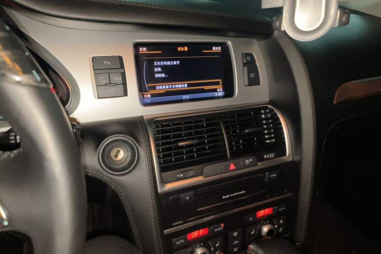Used Audi Q7 2012 3.0 TFSI Technology Model (200kW) Audio And AC Panel