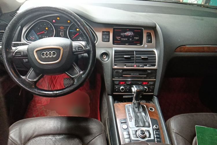 Used Audi Q7 2012 3.0 TFSI Technology Model (200kW) Center Console