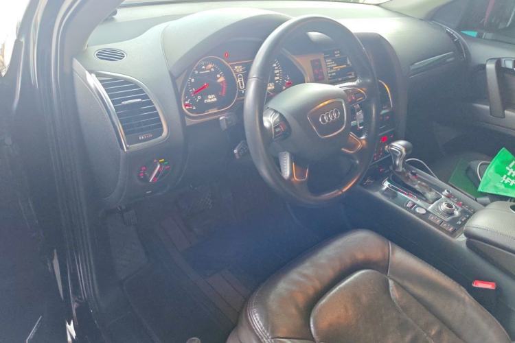 Used Audi Q7 2012 3.0 TFSI Technology Model (200kW) Center Console