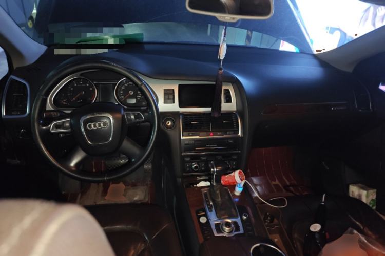 Used Audi Q7 2012 3.0 TFSI Technology Model (200kW) Center Console
