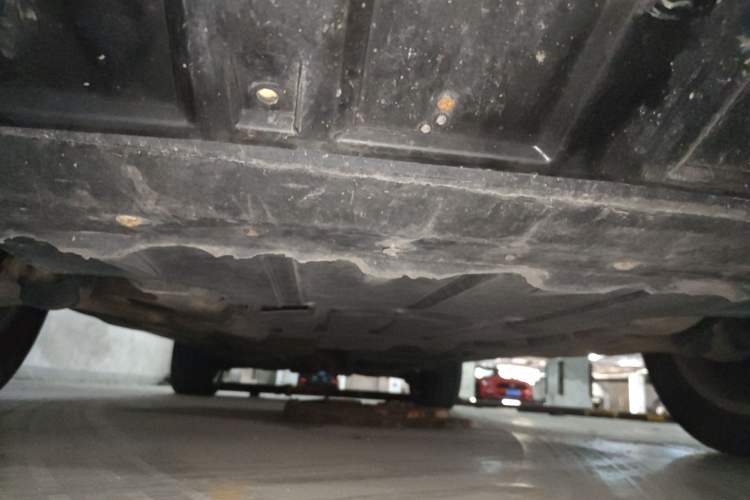 Used Audi Q7  Chassis Front