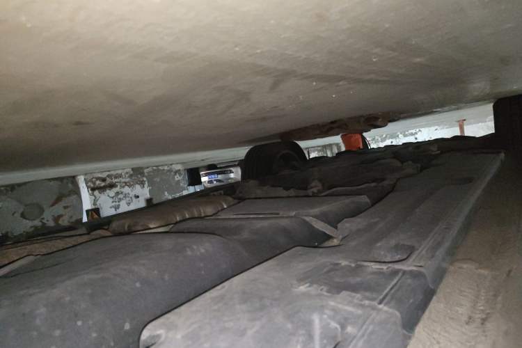 Used Audi Q7  Chassis Rear Left