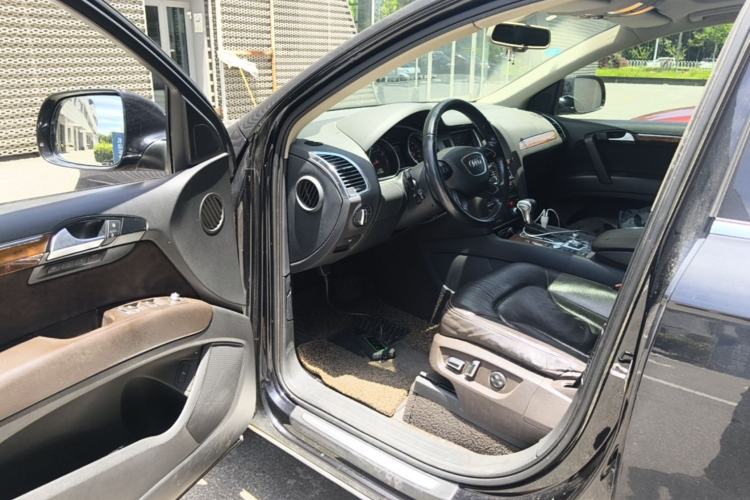 Used Audi Q7 2012 3.0 TFSI Ambition (200kW) Driver Seat