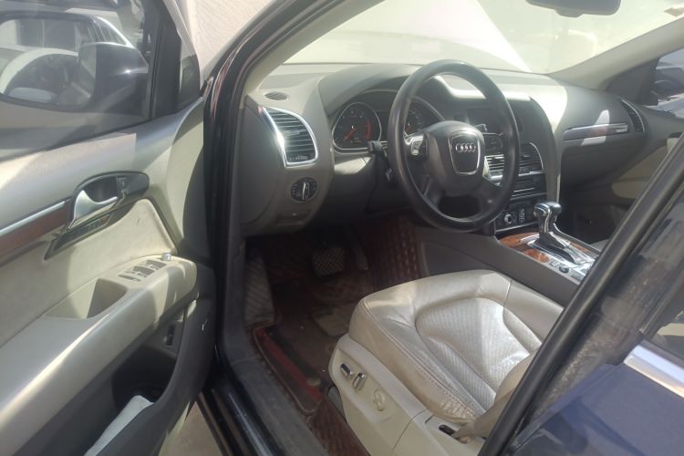 Used Audi Q7 2012 3.0 TDI Leading Model Driver Seat