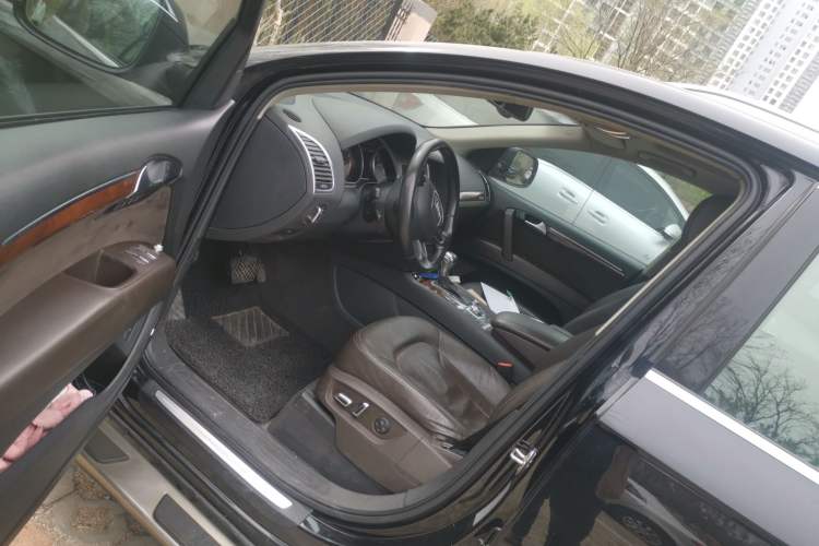 Used Audi Q7 2012 3.0 TFSI quattro (200kW) Technology Edition Driver Seat