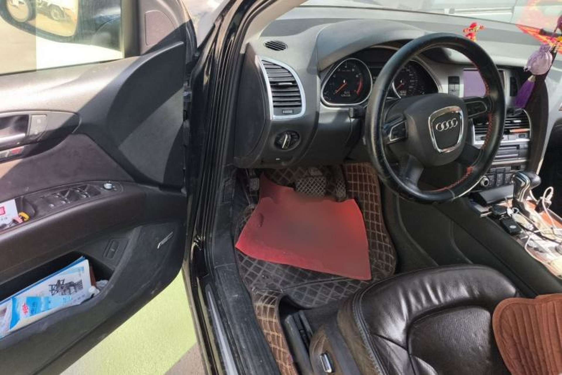 Used Audi Q7 2012 3.0 TFSI Technology (245kW) Driver Seat