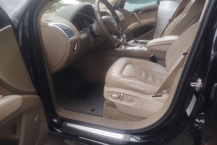 Used Audi Q7 2012 3.0 TFSI Comfort Model (200kW) Driver Seat