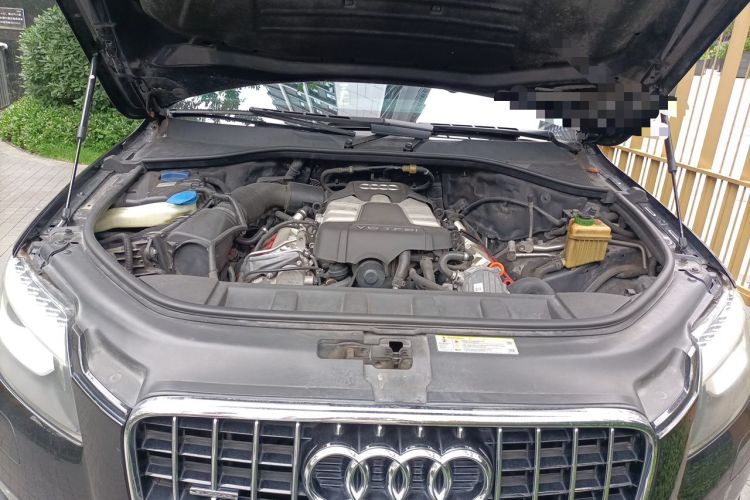 Used Audi Q7 2012 3.0 TFSI Comfort Model (245kW) Engine Bay