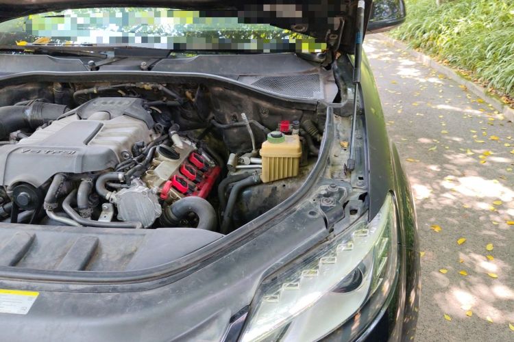 Used Audi Q7 2012 3.0 TFSI Comfort Model (200kW) Engine Bay Left