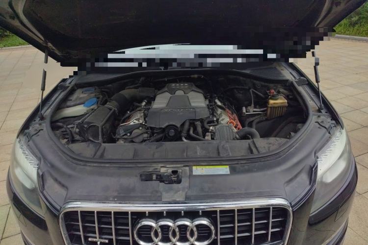 Used Audi Q7 2012 3.0 TFSI Ambition (200kW) Engine Bay