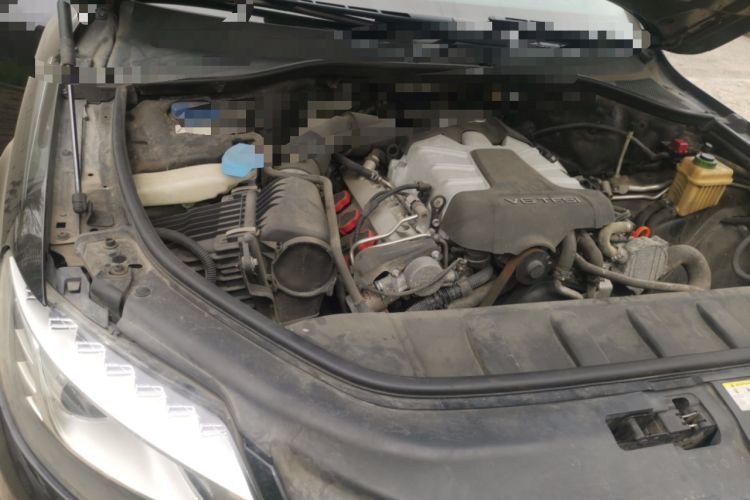Used Audi Q7 2012 3.0 TFSI quattro (200kW) Technology Edition Engine Bay Right