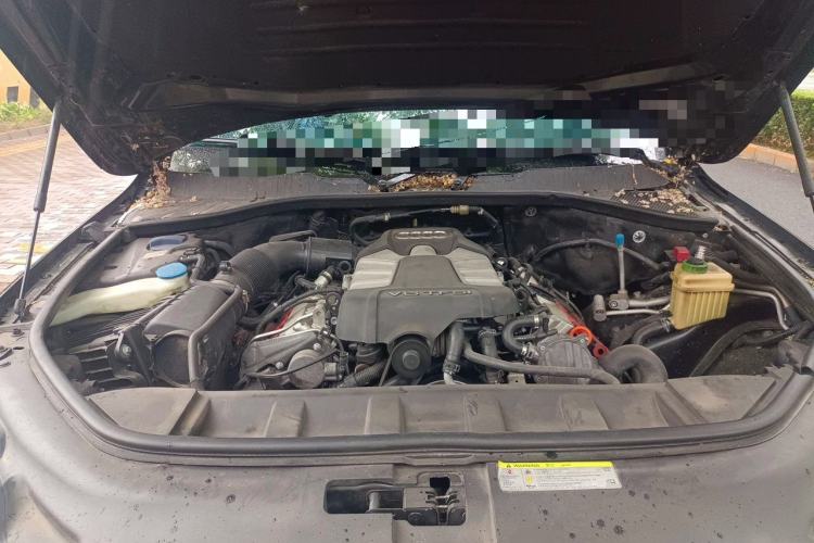 Used Audi Q7 2012 3.0 TFSI Ambition (200kW) Engine Bay