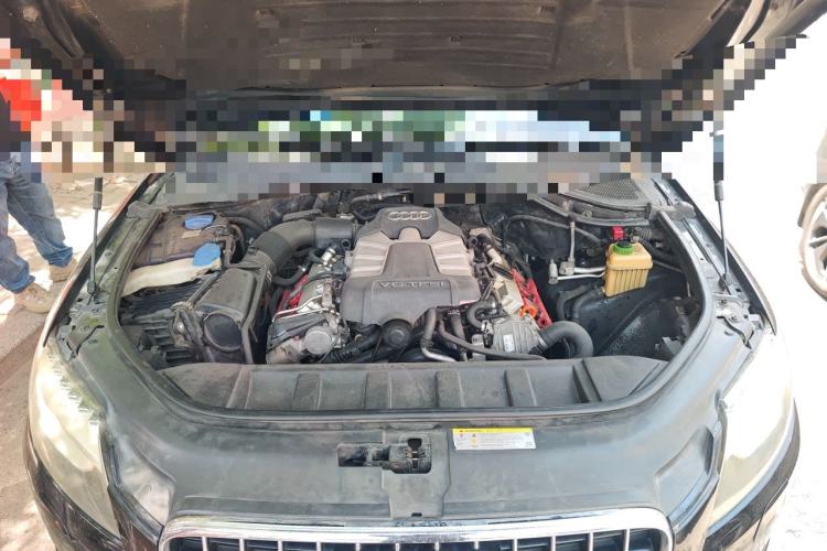 Used Audi Q7 2012 3.0 TFSI Ambition (200kW) Engine Bay