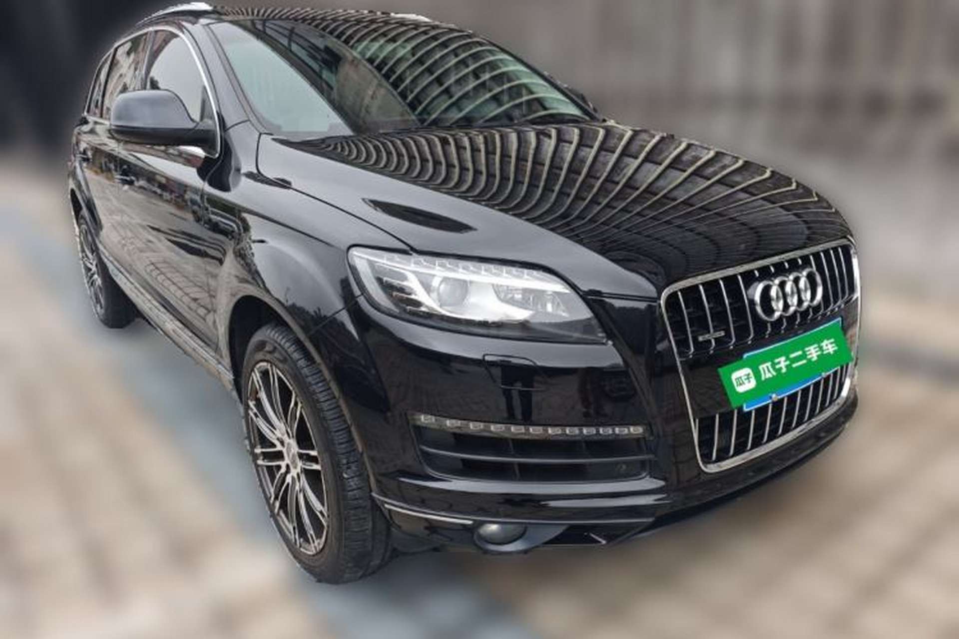 Used Audi Q7 2012 3.0 TFSI Ambition (200kW) Front Right 45 Deg
