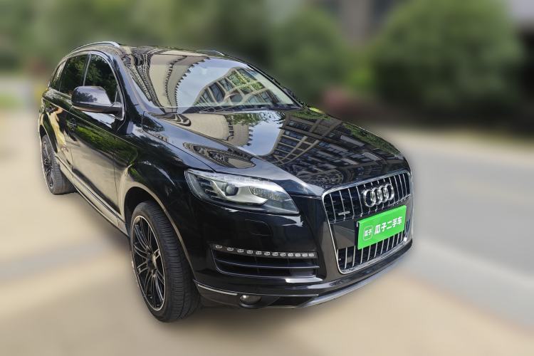 Used Audi Q7 2012 3.0 TFSI Comfort Model (200kW) Front Right 45 Deg