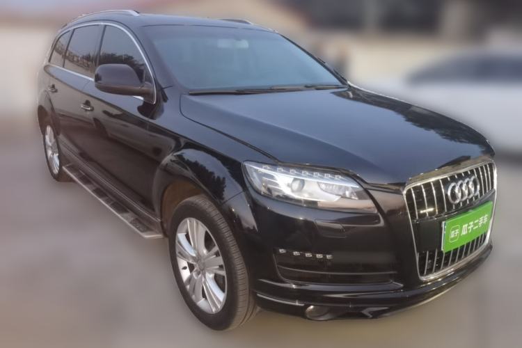 Used Audi Q7 2012 3.0 TFSI Comfort Model (200kW) Front Right 45 Deg