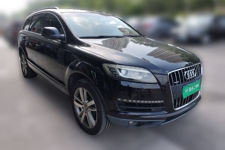 Used Audi Q7 2012 3.0 TFSI Ambition (200kW) Front Right 45 Deg