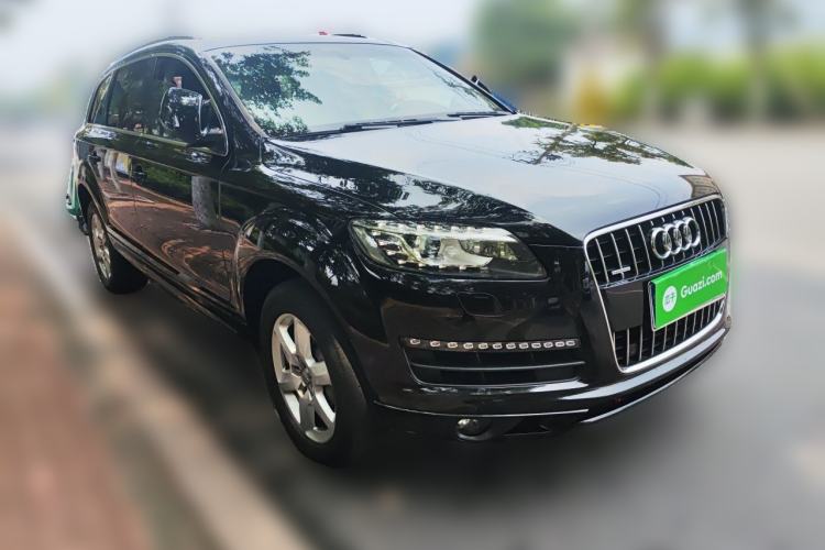 Used Audi Q7 2012 3.0 TFSI Ambition (200kW) Front Right 45 Deg