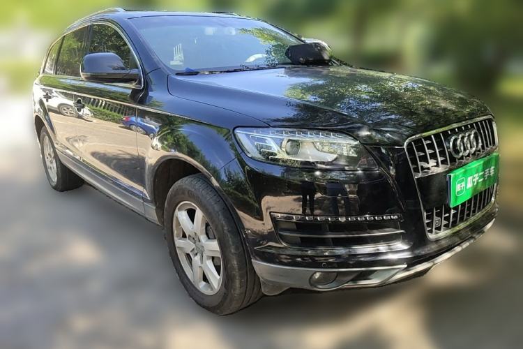 Used Audi Q7 2012 3.0 TFSI Ambition (200kW) Front Right 45 Deg