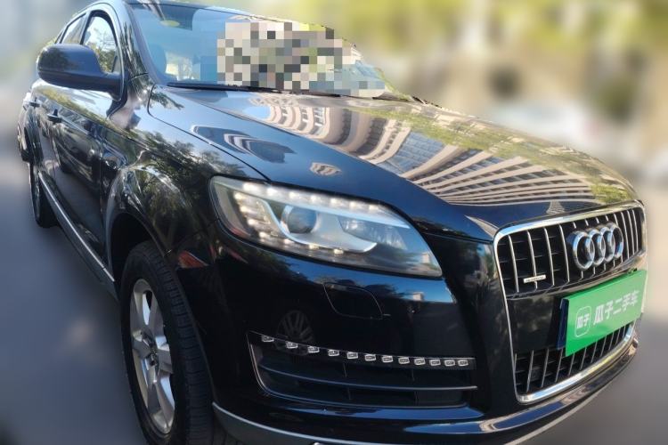 Used Audi Q7 2012 3.0 TFSI Ambition (200kW) Front Right 45 Deg