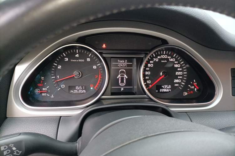 Used Audi Q7 2012 3.0 TFSI Comfort Model (245kW) Instrument Cluster