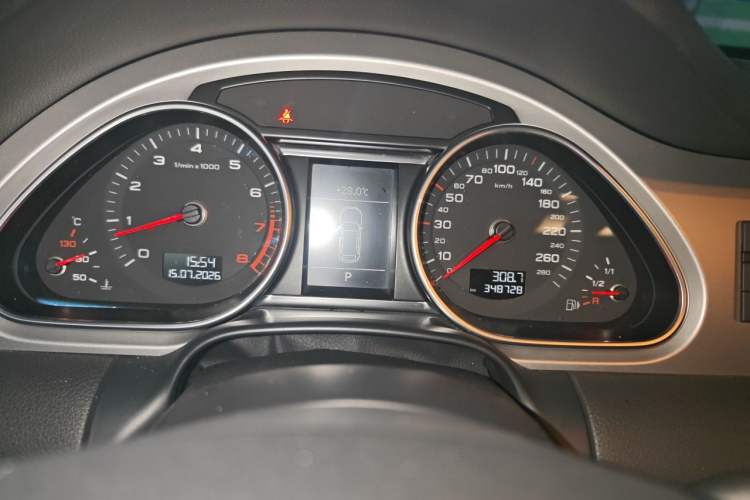 Used Audi Q7 2012 3.0 TFSI Comfort Model (200kW) Instrument Cluster
