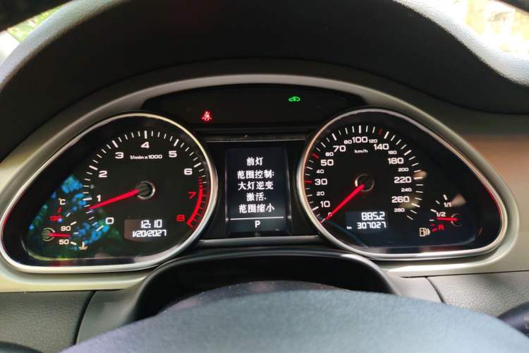 Used Audi Q7 2012 3.0 TFSI Comfort Model (200kW) Instrument Cluster