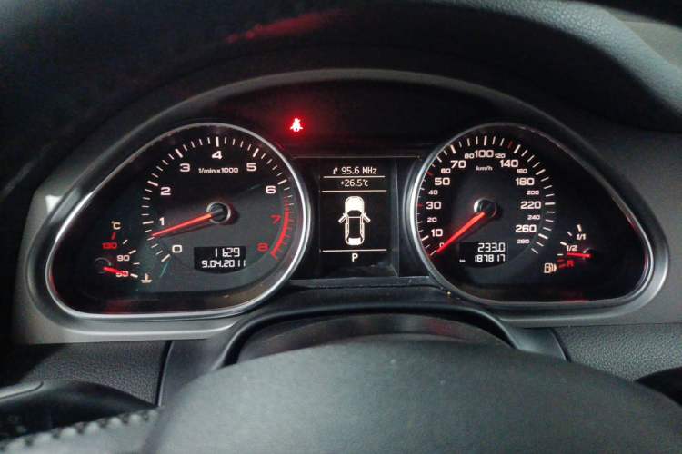Used Audi Q7 2012 3.0 TFSI Technology Model (200kW) Instrument Cluster