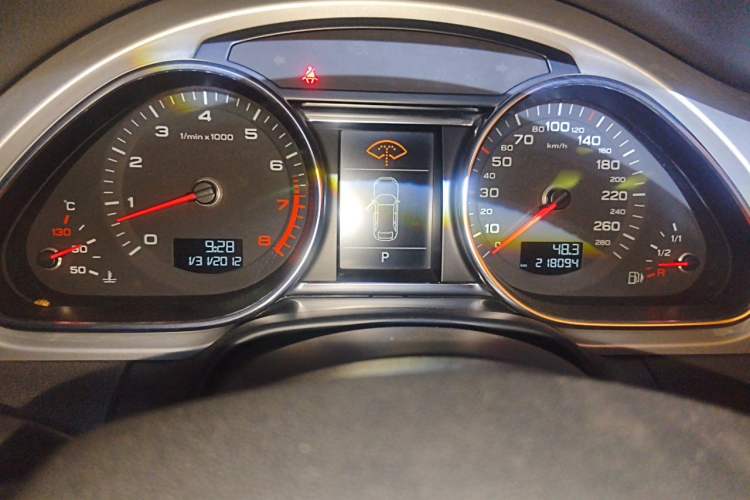 Used Audi Q7 2012 3.0 TFSI Technology Model (200kW) Instrument Cluster