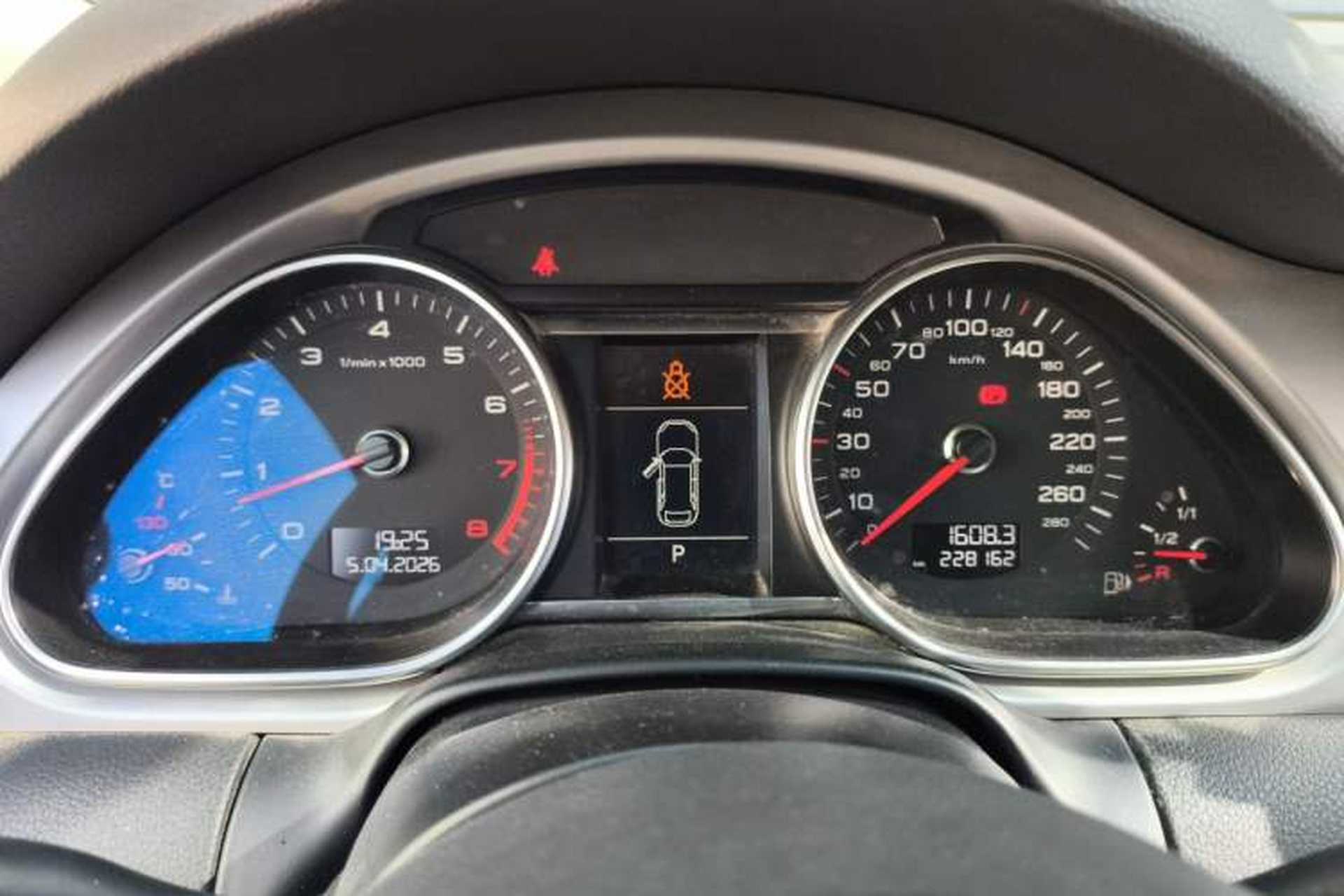 Used Audi Q7 2012 3.0 TFSI Technology (245kW) Instrument Cluster