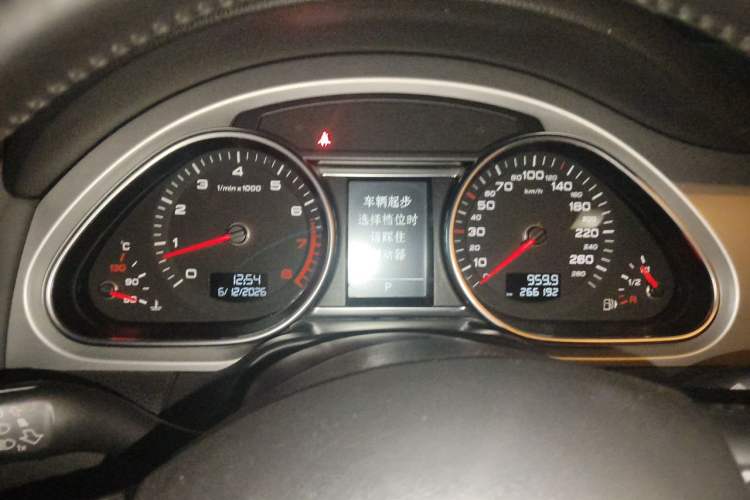 Used Audi Q7 2012 3.0 TFSI Technology Model (200kW) Instrument Cluster