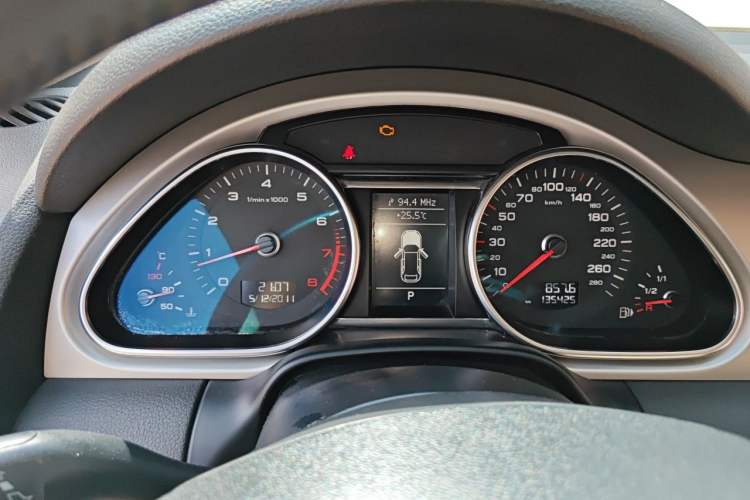 Used Audi Q7 2012 3.0 TFSI Comfort Model (200kW) Instrument Cluster