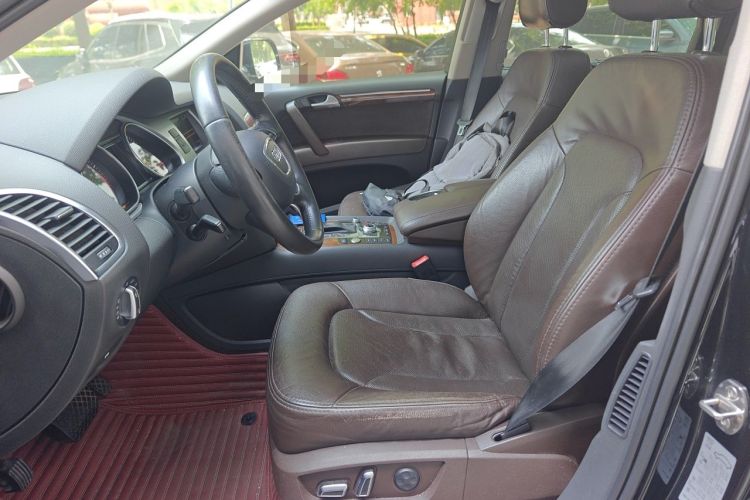 Used Audi Q7 2012 3.0 TFSI Ambition (200kW) Left Front Seat