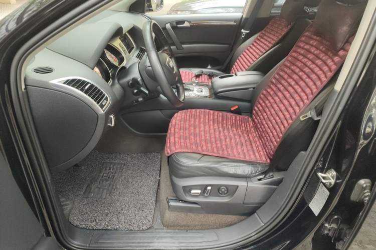 Used Audi Q7 2012 3.0 TFSI Ambition (200kW) Left Front Seat
