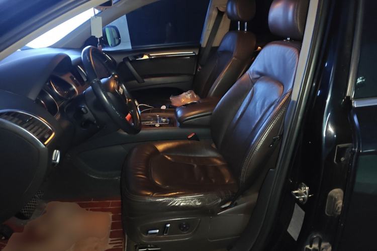 Used Audi Q7 2012 3.0 TFSI Technology Model (200kW) Left Front Seat