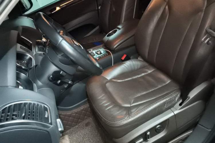 Used Audi Q7 2012 3.0 TFSI Comfort Model (200kW) Left Front Seat
