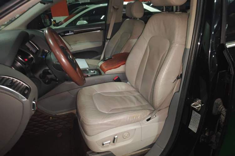 Used Audi Q7 2012 3.0 TFSI Comfort Model (200kW) Left Front Seat