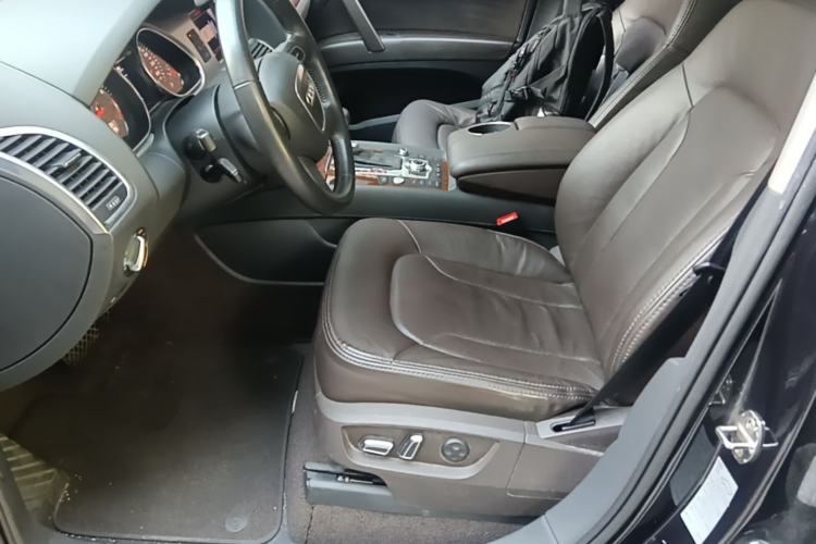 Used Audi Q7 2012 3.0 TFSI Technology Model (200kW) Left Front Seat