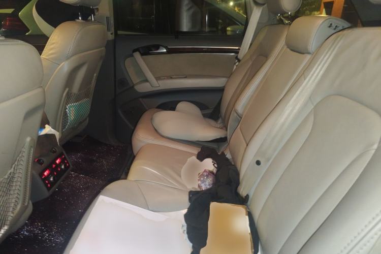 Used Audi Q7 2012 3.0 TFSI Technology Model (200kW) Left Rear Seat