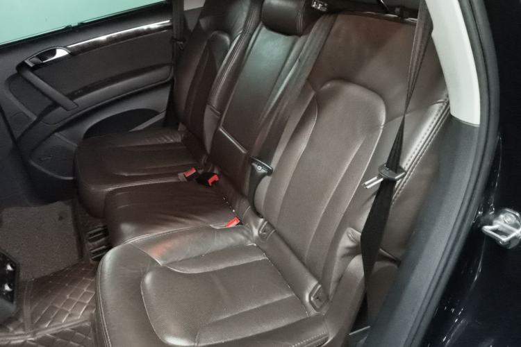 Used Audi Q7 2012 3.0 TFSI Comfort Model (200kW) Left Rear Seat