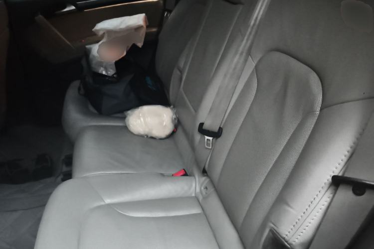 Used Audi Q7 2012 3.0 TFSI Comfort Model (200kW) Left Rear Seat
