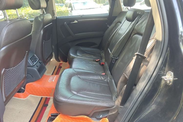 Used Audi Q7 2012 3.0 TFSI Ambition (200kW) Left Rear Seat